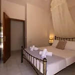 Center Hersonisos 펜션 헐소니소스