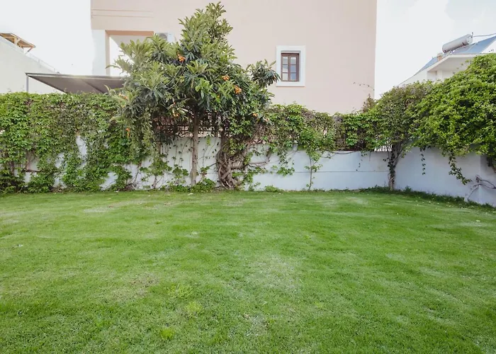 Center Hersonisos Holiday home *